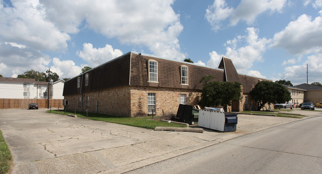 Bordeaux Apartments in Baton Rouge, LA - Building Photo - Building Photo