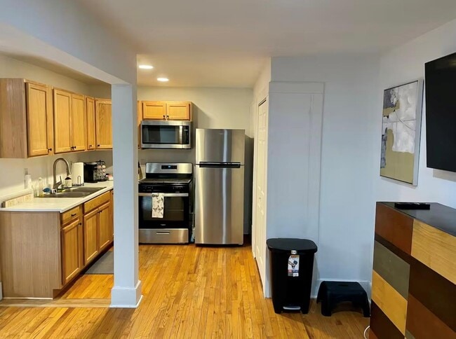 98 S Hamilton St in Poughkeepsie, NY - Building Photo - Building Photo
