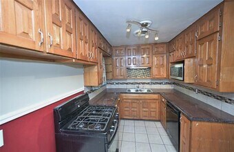 1804 England Rd in Arlington, TX - Building Photo - Building Photo