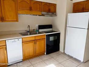 8202 Canaveral Blvd in Cape Canaveral, FL - Building Photo - Building Photo