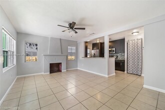 401 NW 46th St in Miami, FL - Building Photo - Building Photo