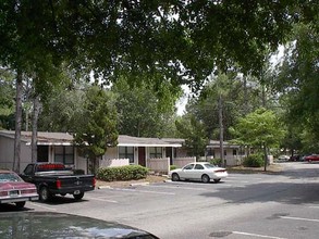 Westcreek Apartments in Jacksonville, FL - Building Photo - Building Photo