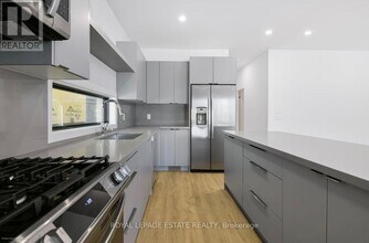 506 Scarborough Rd in Toronto, ON - Building Photo - Building Photo