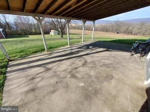 203 Krick Ln in Hamburg, PA - Building Photo - Building Photo