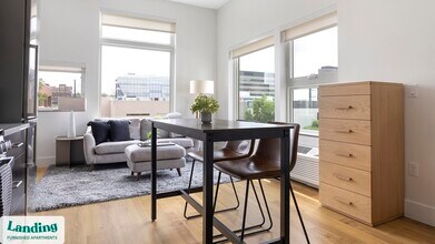 135 Adams St, Unit 303 in Denver, CO - Building Photo - Building Photo