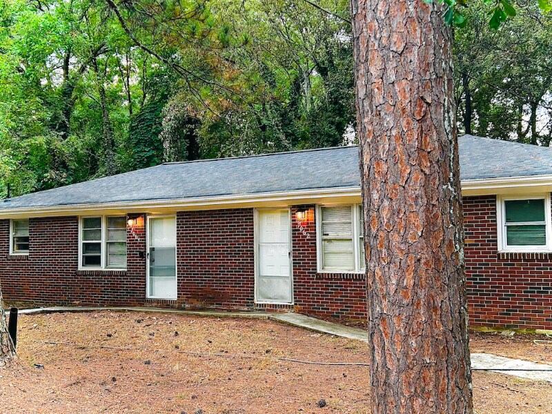 7062 Felton Ln in Mableton, GA - Building Photo