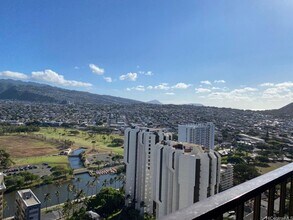 201 ?Ohua Avenue Unit 3405 in Honolulu, HI - Foto de edificio - Building Photo