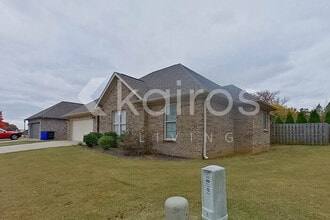 93 Old Orchard Rd in Florence, AL - Building Photo - Building Photo