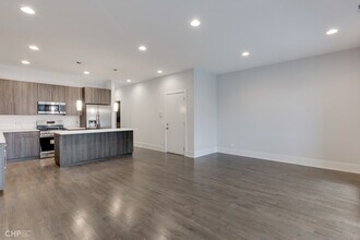 1716 N California Ave in Chicago, IL - Building Photo - Building Photo