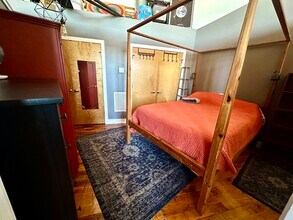 1 Westinghouse Plz, Unit Sun-filledhistoricloft in Boston, MA - Foto de edificio - Building Photo