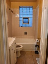 7624 S Normal Ave, Unit 1st Floor in Chicago, IL - Building Photo - Building Photo