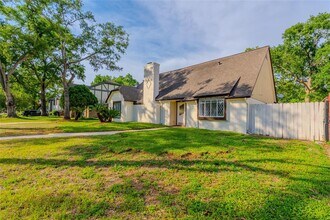 19314 Enchanted Oaks Dr in Spring, TX - Building Photo - Building Photo
