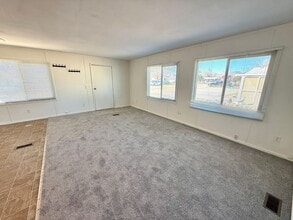 3211 Carver Ave in Kingman, AZ - Building Photo - Building Photo