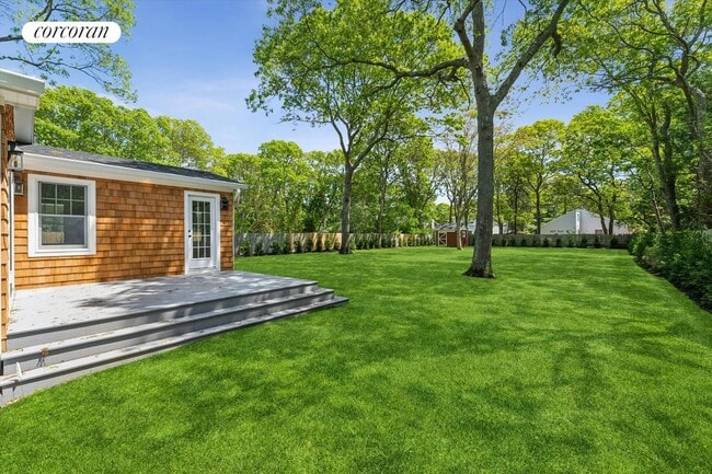 68 Rogers Ave in Westhampton Beach, NY - Building Photo - Building Photo