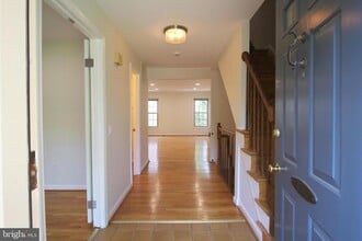 436 N Park Dr in Arlington, VA - Building Photo - Building Photo