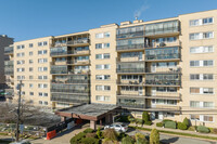 2185 Lemoine Ave in Fort Lee, NJ - Foto de edificio - Building Photo