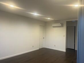 27448 Lyford St, Unit ADU in Hayward, CA - Foto de edificio - Building Photo