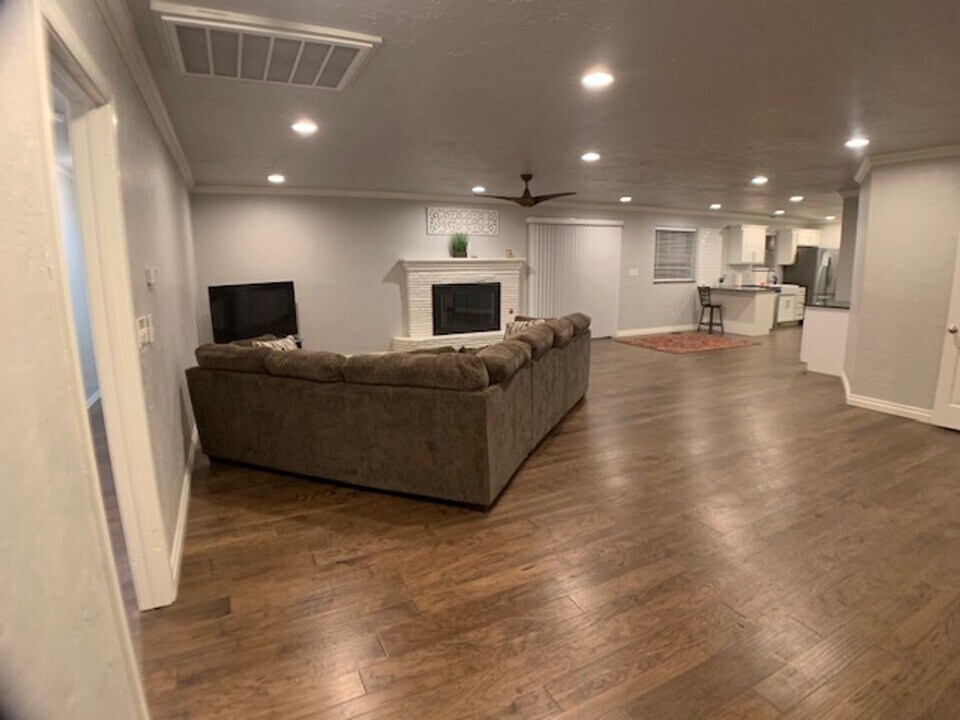 3209 NW 35th St in Oklahoma City, OK - Building Photo