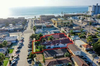 Pacific Beach in San Diego, CA - Building Photo - Building Photo