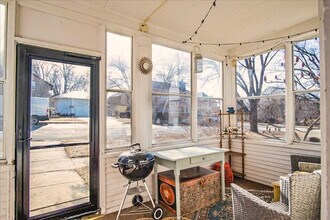 110 North St, Unit #1 in Stoughton, WI - Foto de edificio - Building Photo