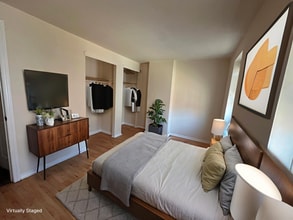 5829 Wakefield St in Philadelphia, PA - Building Photo - Building Photo