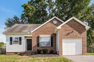 1502 Cedardale Rd in Mount Juliet, TN - Building Photo
