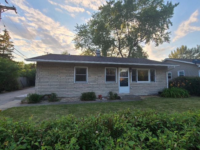 property at 202 E Streamwood Blvd