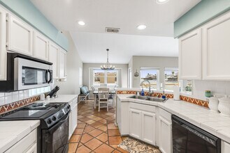 13541 Catamaran Dr in Corpus Christi, TX - Building Photo - Building Photo