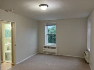 7 4th St, Unit 4B in Stamford, CT - Foto de edificio - Building Photo