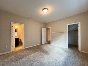 2175 Eva St in Napa, CA - Building Photo - Building Photo