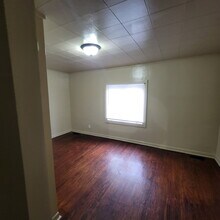 2315 W Morris St in Indianapolis, IN - Foto de edificio - Building Photo