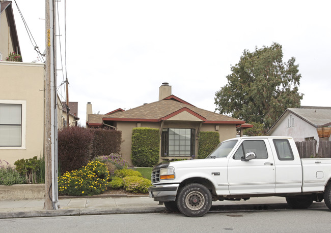 308 Van Buren St in Monterey, CA - Building Photo - Building Photo