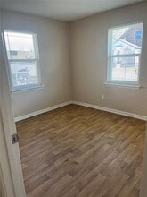 500 W Ward St in Decatur, TX - Building Photo - Building Photo