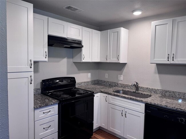 property at 901 Parmer Ave