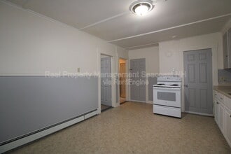 69 Lafayette St in Rochester, NH - Building Photo - Building Photo