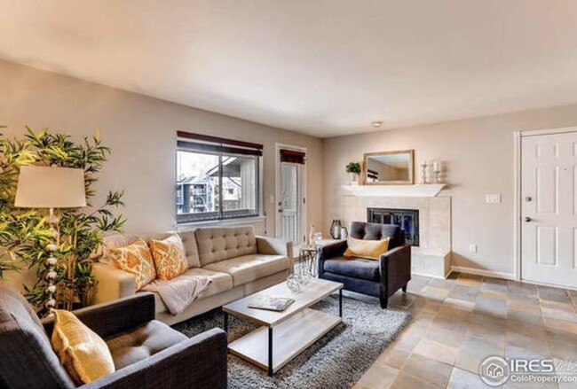 property at 2800 Kalmia Ave
