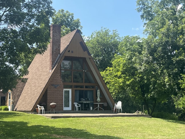 property at 558 E County Rd 1350 N