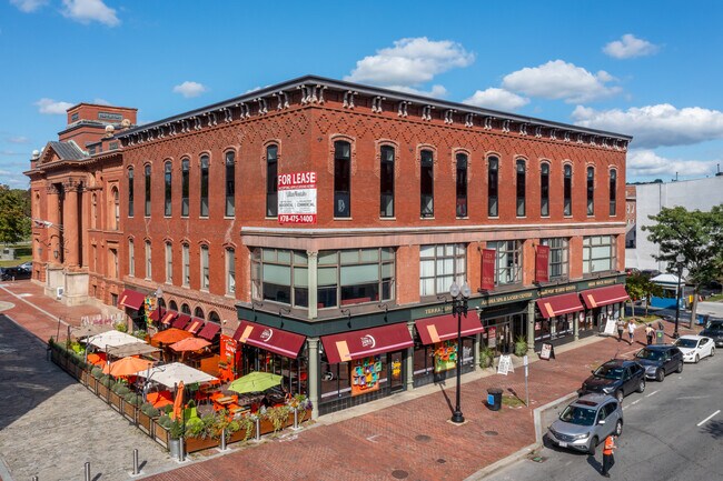 225-235 Essex St