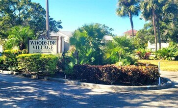 4215 E Bay Dr in Clearwater, FL - Building Photo - Building Photo