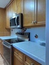 5780 SW 59th Pl in South Miami, FL - Building Photo - Building Photo