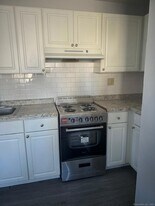 1795 North Ave in Bridgeport, CT - Building Photo