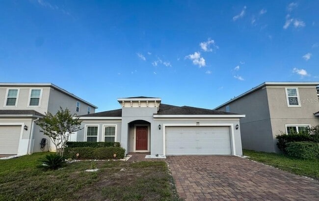 property at 643 Samuel Pl