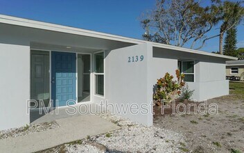 2139 Couver Dr in Sarasota, FL - Building Photo - Building Photo