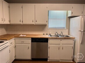 120 Pinehurst Ct in Athens, GA - Building Photo - Building Photo