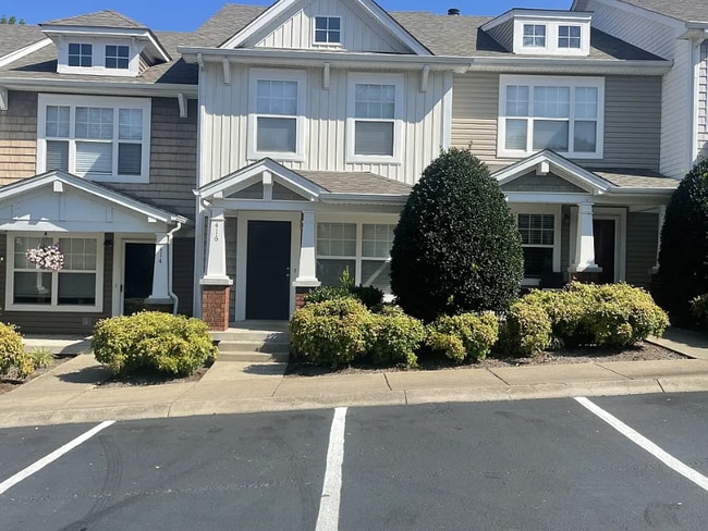 property at 416 Flintlock Ct