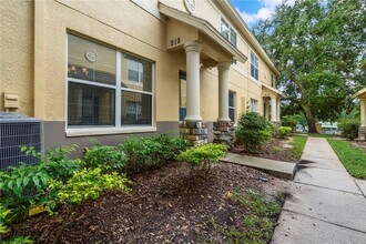 212 Drawbridge Ln in Valrico, FL - Building Photo - Building Photo