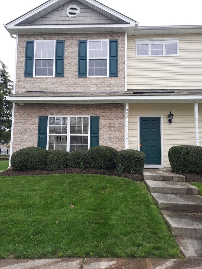 property at 1983 Algonquin Trl