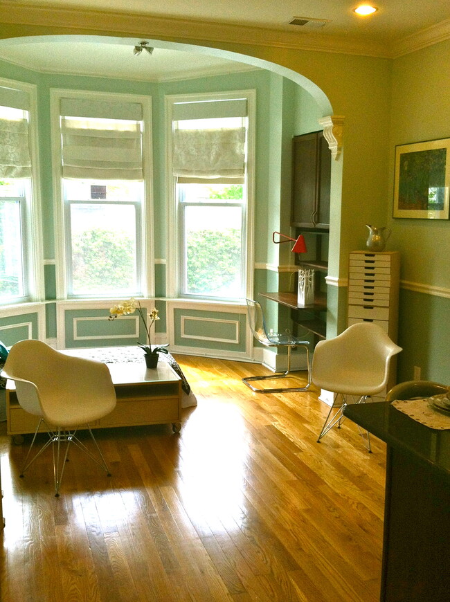 250 S 23rd St in Philadelphia, PA - Building Photo - Building Photo