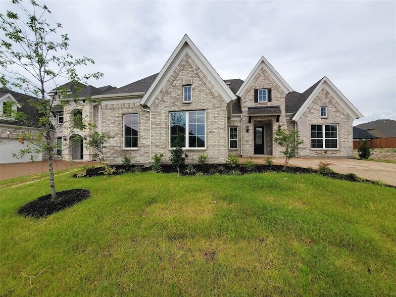 1320 Cartona Rd in Rockwall, TX - Foto de edificio