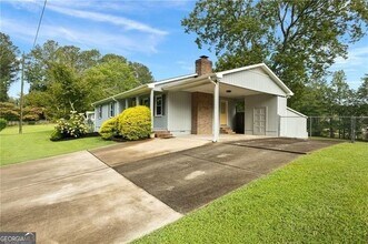 3020 Land Rd in Milton, GA - Building Photo - Building Photo
